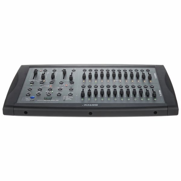 Console BOTEX DMX DC-1224 - 24 faders