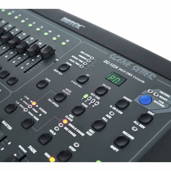 Console BOTEX DMX DC-1224 - 24 faders